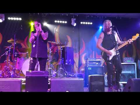 Robin McAuley -  Anytime - Live Yardbirds Grimsby 14.08.25