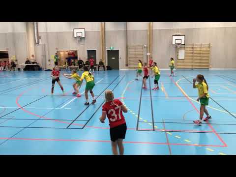 F07 Bollstanäs SK - Stenungsund HK. 1a halvlek. Hellton cup 2018.