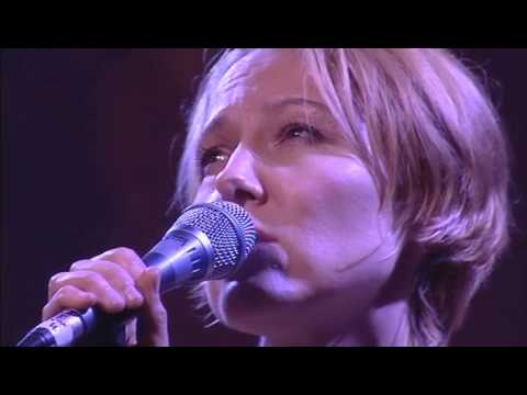 Does It Matter? - Zulya and The Children of The Underground, Live @ The National Folk Festival