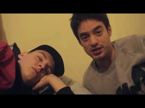 Minamus & Crumpets - Back 'n' Forth