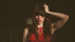 Le Butcherettes - My Mother Holds My Only Life Line