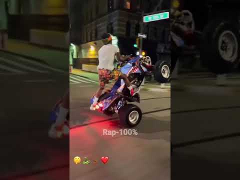 name one rapper who can ride it better than Lil uzi🤔