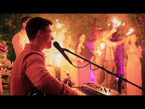 Hero (Enrique Iglesias) - Acoustic First Dance Cover by Nico Grund