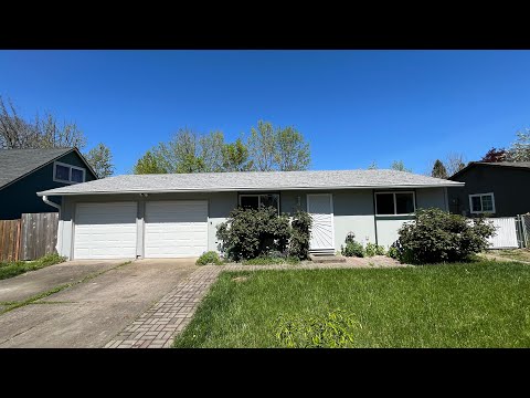 Delightful 2 bed 1 bath home in Beaverton! Spacious, Large private yard! Washer/Dryer included! property video