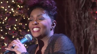 Anita Baker &quot;Christmas Time is Here&quot; 2006 Live