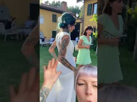 SI SI HO ECLISSATO LA SPOSA