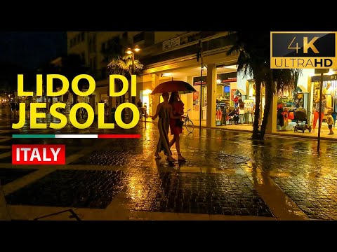 Lido di Jesolo by night, 🇮🇹 Italy, 4K walking tour (19 min)