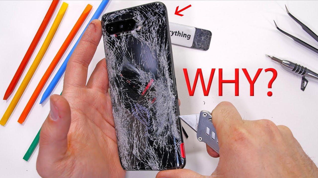 ROG Phone 5 Teardown! - Why did it break?!