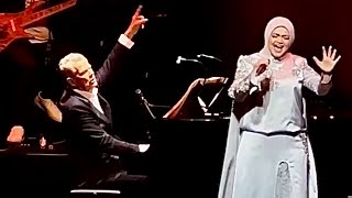 Download lagu Siti Nurhaliza - The Power of Love live at Hitman David Foster & Friends in Singapore mp3