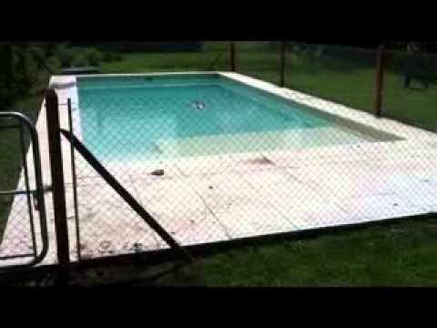 ALAMBRADO DE PILETA CON PUERTA DE CAÑO.swf