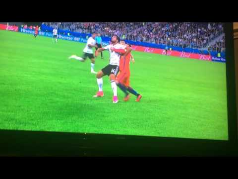 FIGHT! GERMANY VS CHILE