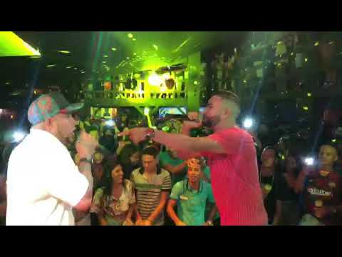 MC LEOZINHO E BOCO AO VIVO #RETRÔéRETRÔ