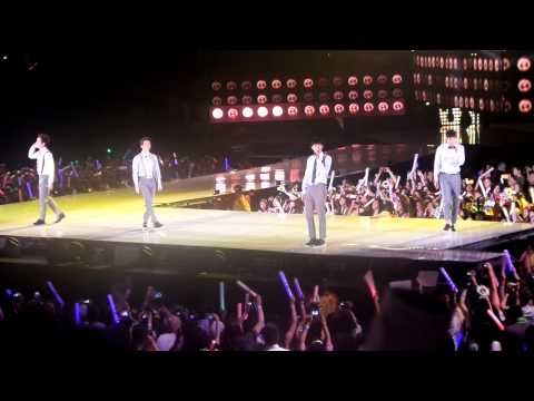 [FanCam] 2AM @ M What's Up LA - KCON 2013