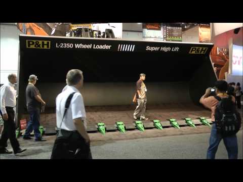 LeTourneau wheel loader 70 yard bucket