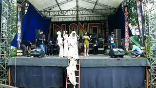 Download lagu SINTYA RISKE BARENG DESY THATA mp3