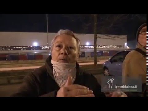 "Basta Puzze" 21/02/2016 - Flash Mob all'Ambienthesis SPA (Interporto Orbassano, TO)