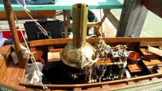 preview picture of video 'Bateau vapeur / Steamboat : Atlantica steam 2012 - Modélisme RC - Présentation des bateaux'