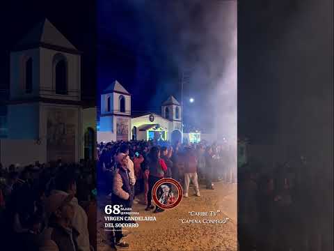 El sector de Las Lomas recibió a la Virgen Candelaria con un cielo encendido de fuegos artificiales.