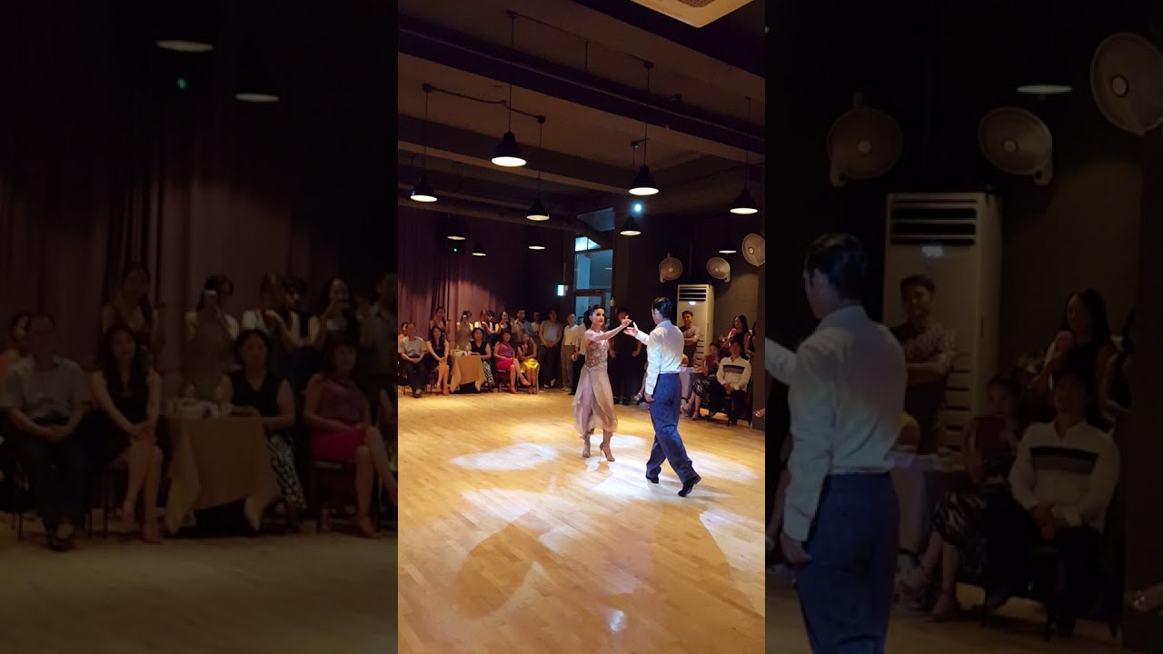 Pelin &  Miguel Calvo - Freestyle & Tea Mionga in Hongdae open party