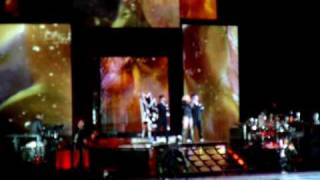 Madonna Udine / Sweet Machine Intro+Candy Shop Live pt. 1 (Sticky & Sweet Tour 16/07/2009) HQ