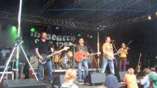 In Search Of A Rose Live (pics)