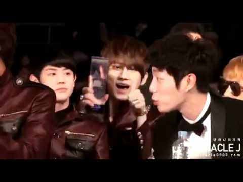 111124 MMA   Hyunseung Laugh  D