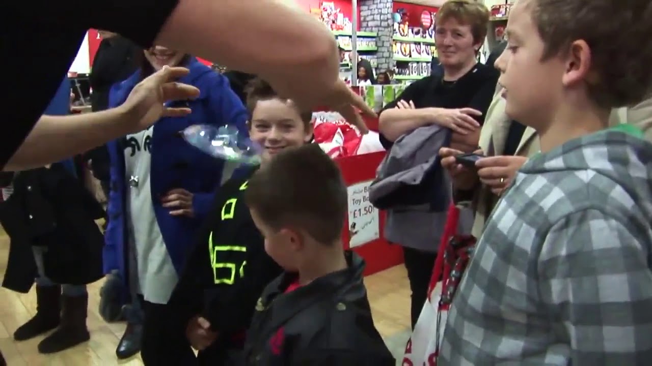 Magiškas skraidantis UFO žaislas Magiškas skraidantis UFO žaislas