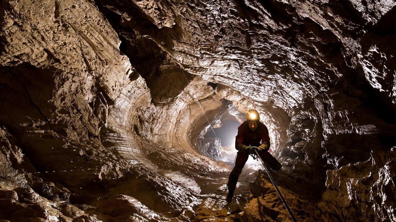 Inverse Everest | előzetes