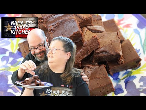 Easy Mexican Chocolate Fudge Recipe! #Christmas #Candy