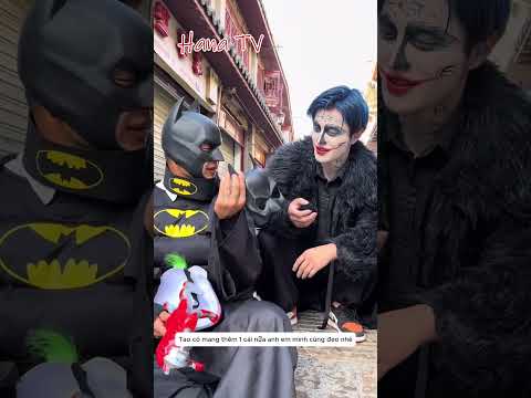 Batman bị Joker chơi khăm trên phố #shorts