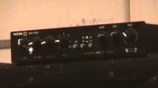 Video thumbnail for Voce Micro B - Vox continental.. by Alex Keys