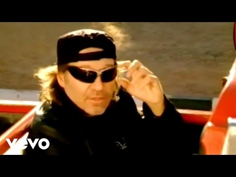 Video per il significato della canzone Gioca con me di Vasco Rossi