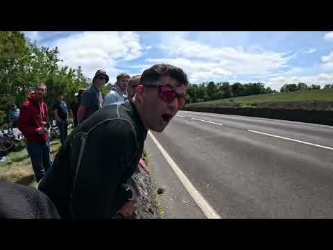 First time fan reaction at the Isle of Man TT 2024. Dean Harrison through Hillberry 🔥