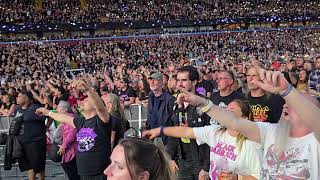 Ozzy Osbourne - Mama, I&#39;m Coming Home Live at Back to the Beginning