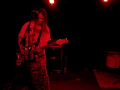 Violent Soho - Bombs Over Broadway - Live at The Riot Room