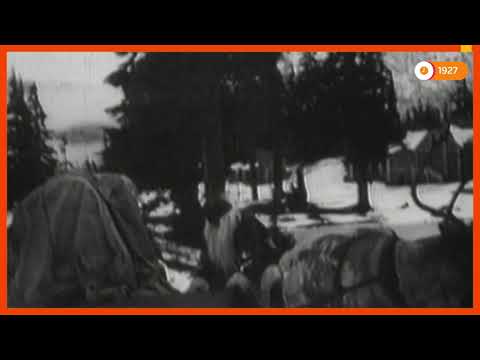 Santa trains his reindeer in 1927