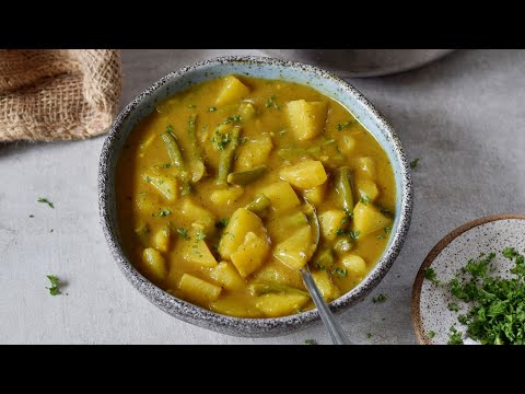 Easy Potato Curry Recipe | Aloo Curry (Easy Vegan Stew)