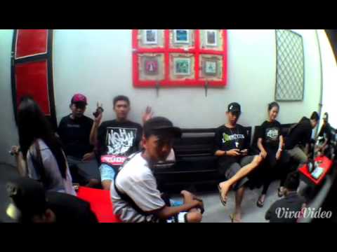 RHYMEKILLA FUMADOR CLOWN TOUCHDOWN AT SEMARANG CITY