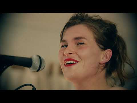 Laura's Standards Delight | Sweet Lorraine