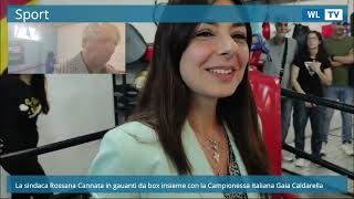 La sindaca Cannata indossa i guantoni, incontro ad Avola con la campionessa nazionale di Boxe Gaia Caldarella - Video