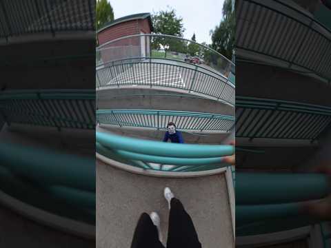 CRAZY ESCAPE FROM MICHAEL MYERS!