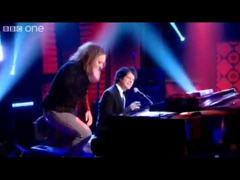 Tim Minchin & Jamie Cullum - Hit The Road Jack