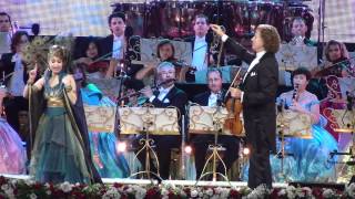 Mein Herr Marquis Maastricht 2012 Andre Rieu and sung by the soprano Carla Maffioletti