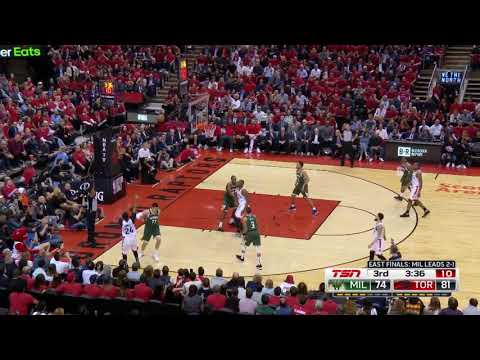 Norman Powell hits three-pointer from the corner
