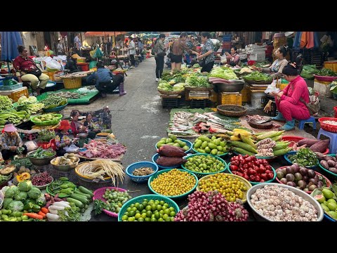 Best Cambodian Market & Fast Food Selling On The Street - Plenty Fresh Fruit, Vegetable, Fish & More