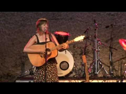 'Shipwreck': Chloe Hall Trio - Live at Woodford 2010