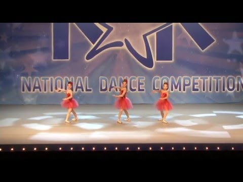 download lagu mp3 mp4 Pizzicato Polka Ballet, download lagu Pizzicato Polka Ballet gratis, unduh video klip Pizzicato Polka Ballet