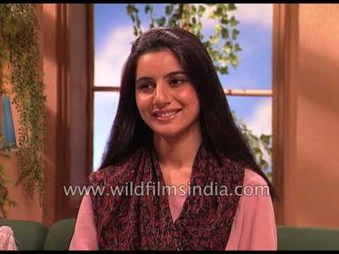 Wonderful rendition of 'Jingle Bells' by Valentine Shipley - true Christmas spirit