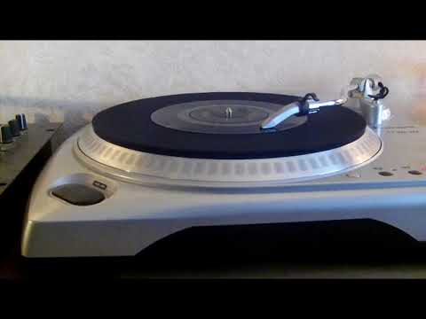 The Congregation - Softly Whispering I Love You (Columbia).