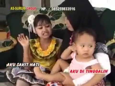 Lelaki Kardus lelaki Kerdus voc. Nova Rizqi Romadhon Cipt. Ahmad SAwadi Full song